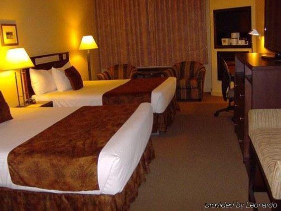 Ocean Promenade Hotel White Rock Kamer foto