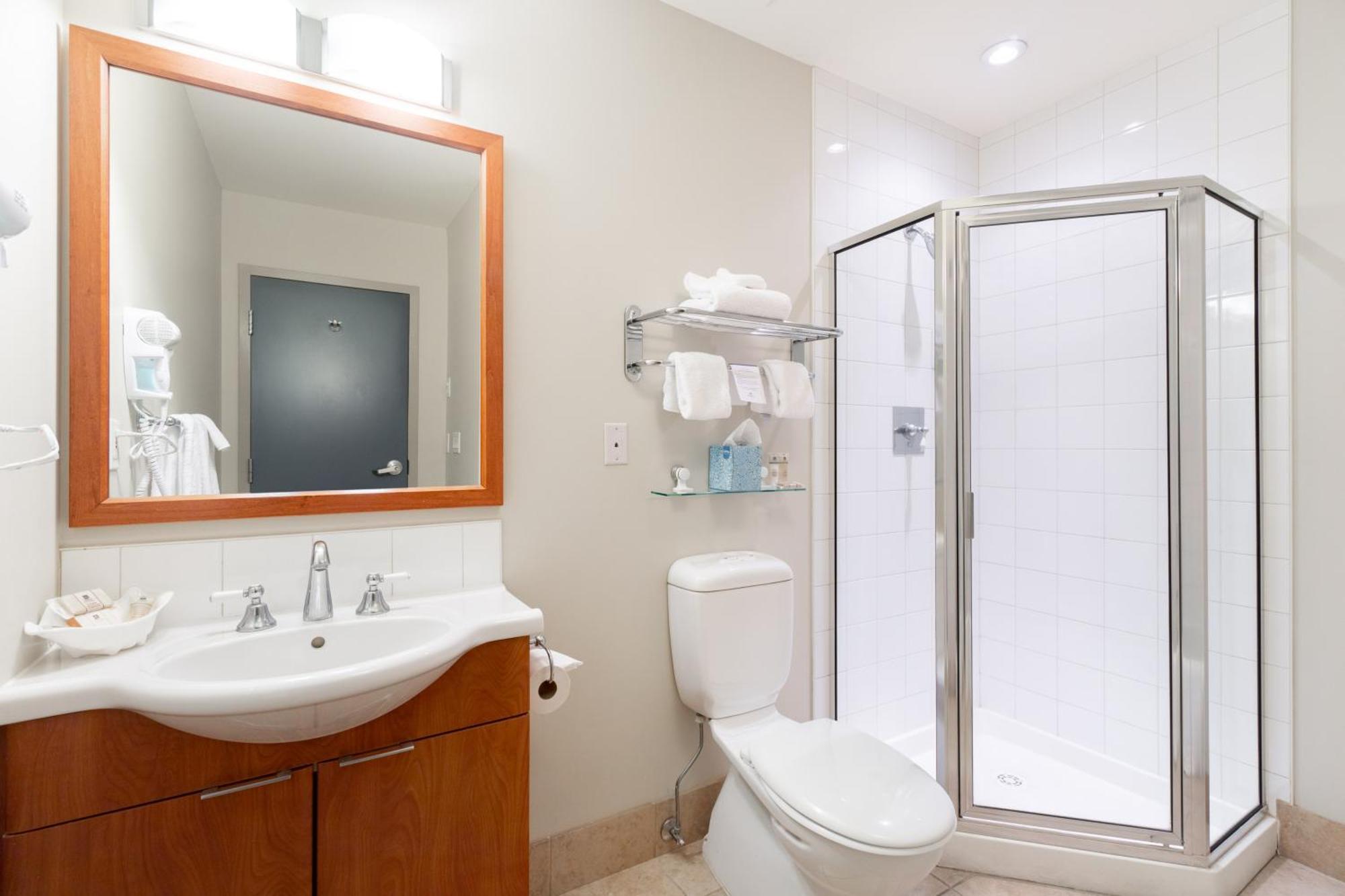 Ocean Promenade Hotel White Rock Kamer foto